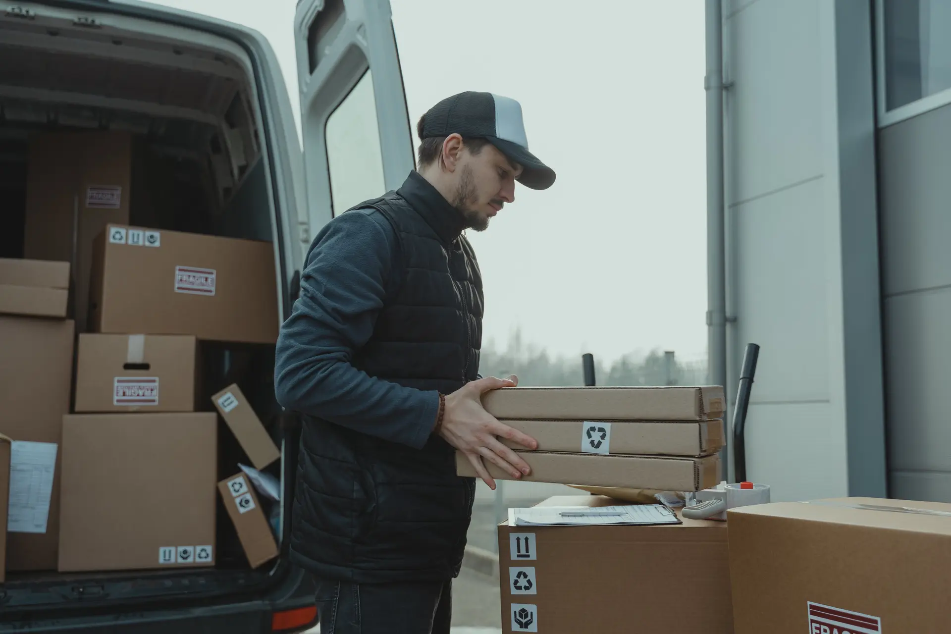 Hire Staff vs Fulfillment Center: The Complete Cost-Benefit Analysis Every Malaysian E-Commerce Business Needs