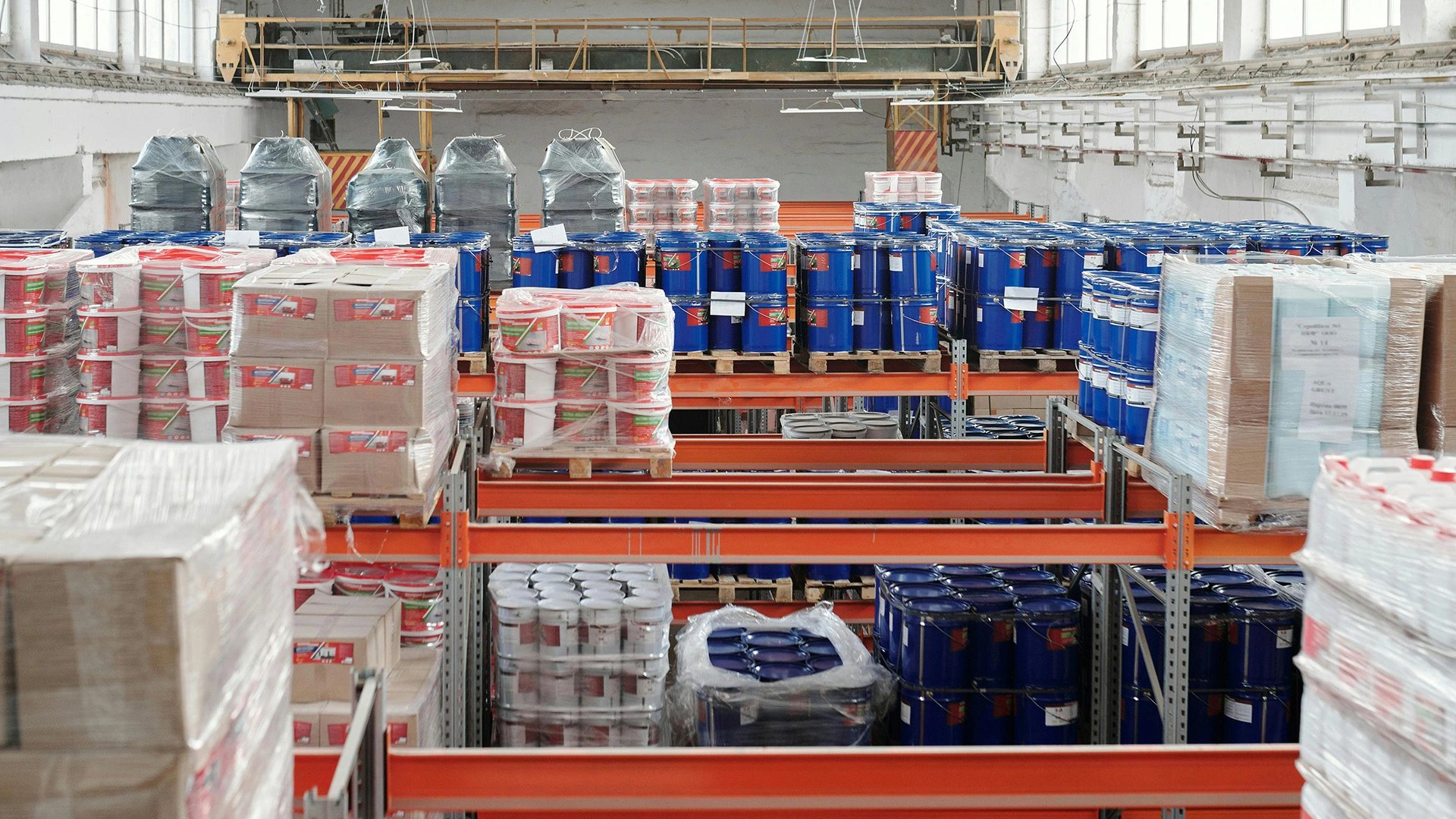 The Perfect Storm: When Every Sign Points to Outsourcing Your Fulfillment (And How to Know You’re Ready)